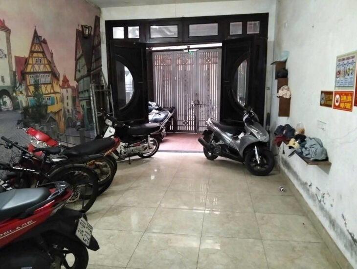 Cầu Đất, Hoàn Kiếm 87m, 6 tầng, MT 4,1m.Vị trí cực đẹp, ngõ to thông, sân để xe riêng, ô tô đỗ cửa