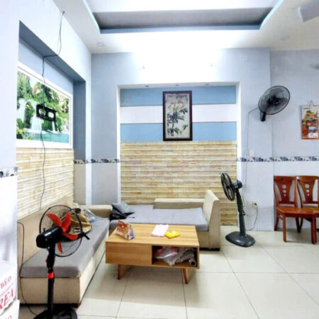 SOS Nhà Đẹp Mới về, Mặt Tiền KD, Q2, Dt 71m2 ( 4 x 16 ) x 3T, Mới ở ngay, Giá chỉ 7 ty hơn