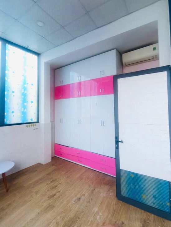 Cần Bán Gâp, Ngang khủng 10m2, Bán gấp, Kha Vạn Cân, Thủ Đức, Giá chỉ 8.35 ty.