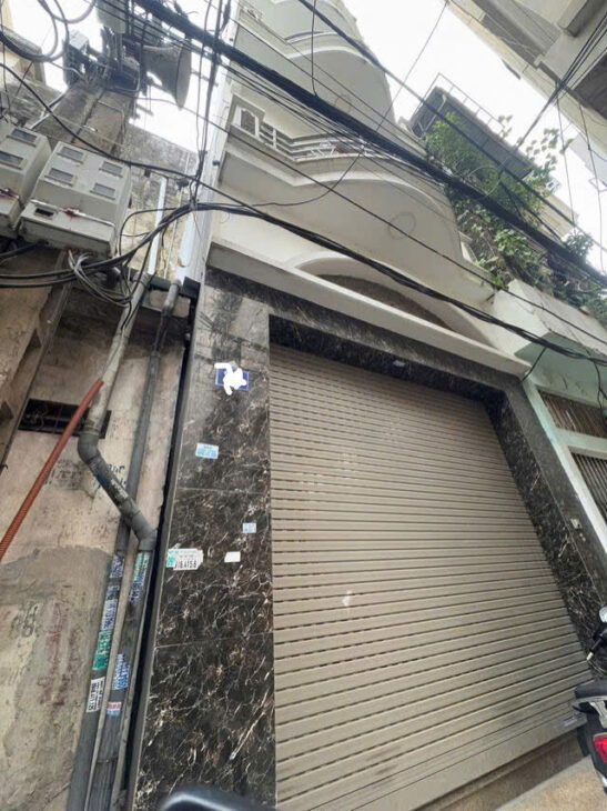 Bán Nhà Cầu Giấy 5 Tầng Dân Xây, Ngõ 3 Gác, Kinh Doanh Dòng Tiền, MT 4m/DT 32m2, 7.5 Tỷ