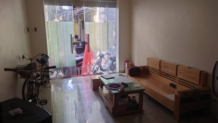 Bán nhà Nam Dư giá 6.8 tỷ, diện tích 40m2, 4 tầng, mặt tiền 4m