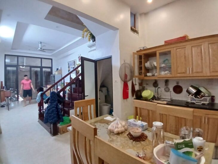 Bán nhà Tô Hiệu giá 8.95 tỷ, diện tích 45m2, 3 tầng, mặt tiền 5m