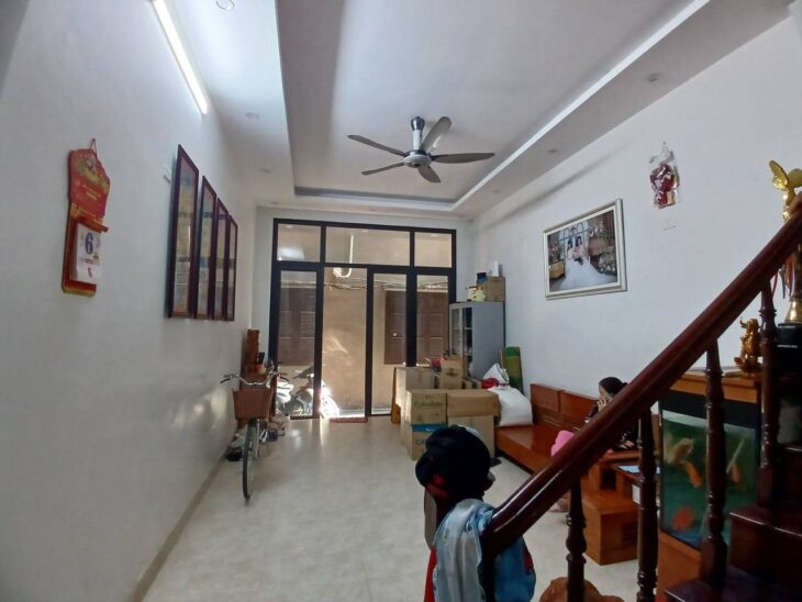 Bán nhà Tô Hiệu giá 8.95 tỷ, diện tích 45m2, 3 tầng, mặt tiền 5m