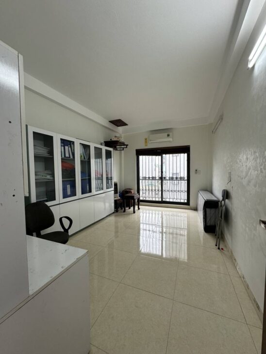 Bán nhà Kiến Hưng giá 7 tỷ, diện tích 30m2, 4 tầng, mặt tiền 3.5m