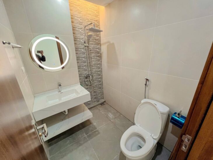 Bán nhà Trương Định giá 9.3 tỷ, 60m2, 4 tầng, mặt tiền 4m