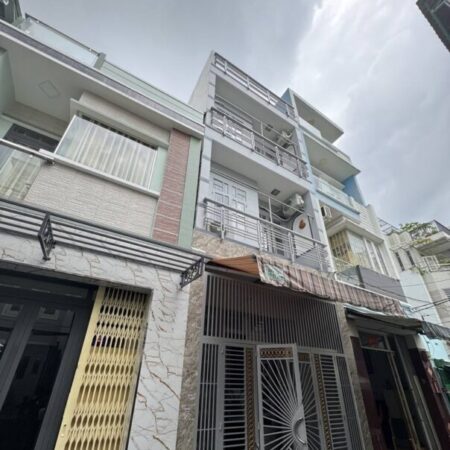 Bán nhà đường Phạm Văn Chí, Q.6, Chỉ hơn 6 tỷ, Xe hơi vào nhà, 46m2, 3 tầng hoành tráng