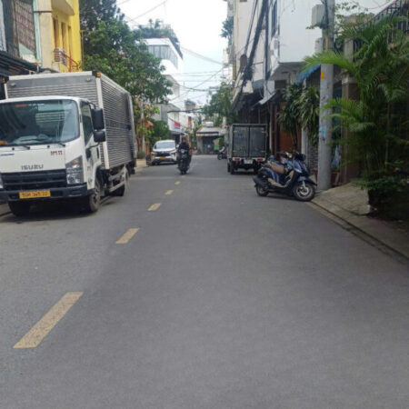 Bán nhà hẻm 10M Phạm Phú Thứ 110m2 ngang 4.1m 4 lầu KD tốt gần chợ Tân Bình 13.X tỷ.