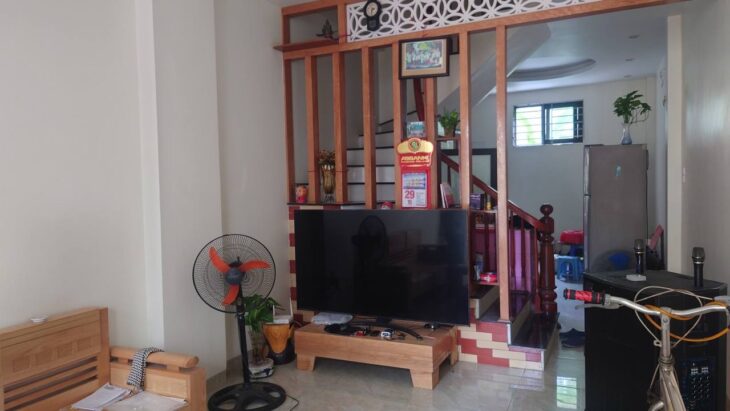 Bán nhà Nam Dư giá 6.8 tỷ, diện tích 40m2, 4 tầng, mặt tiền 4m