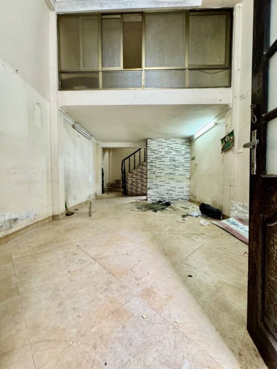 Bán nhà Hoàng Mai giá 6.5 tỷ, diện tích 30m2, 5 tầng, mặt tiền 4m