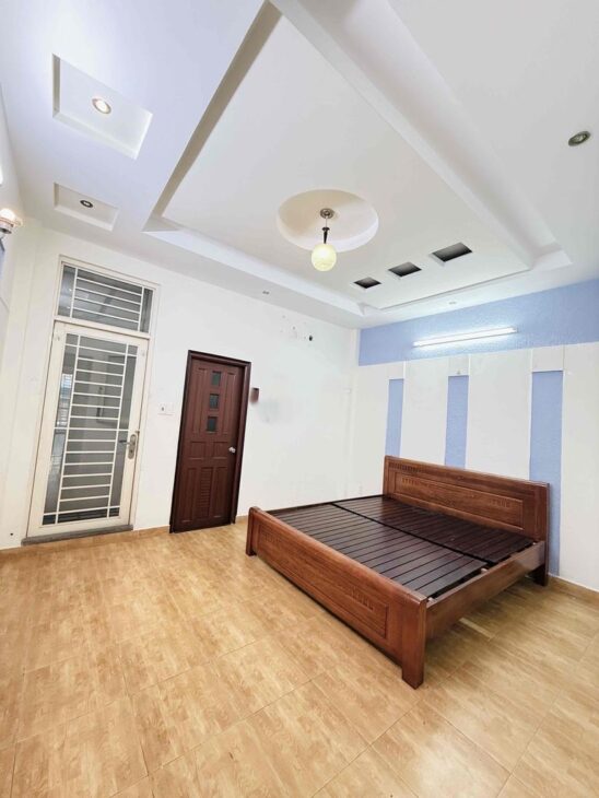 Nhà 3 Lầu Phan Huy Ích, P14_DT: 5x18m_Hẻm Xe Tải
