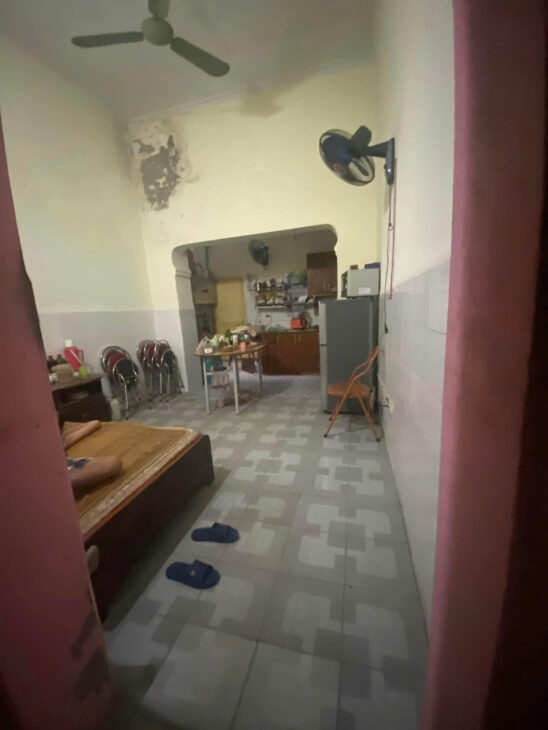 Bán Nhà Trường Chinh Ô TÔ Vào Nhà Dt 61m2 4 tầng mt 3.7m Giá 13.8 tỷ