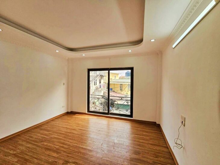 NHÀ ĐẸP THƯỢNG THANH-10M RA Ô TÔ TRÁNH-32M-NHỈNH 5TY