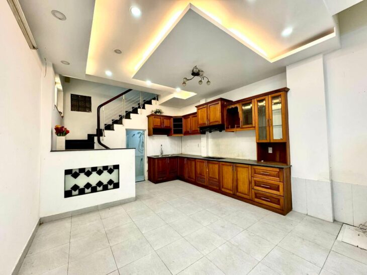 NGUYỄN VĂN ĐẬU Q.BÌNH THẠNH – HẺM ~4M – ( 4 x 11.5 ) 4 TẦNG – 46.5M² 7.5 TỶ