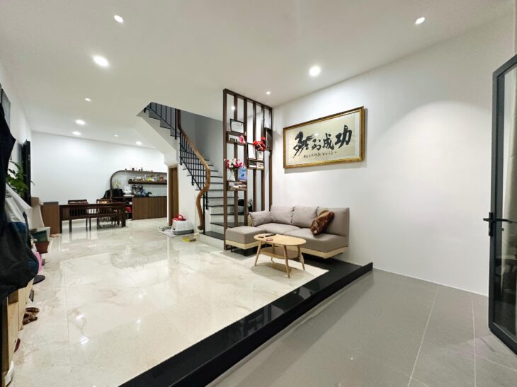 NƠ TRANG LONG Q.BÌNH THẠNH – HẺM 4M – ( 4.6 x 10.5 ) 3 TẦNG – 51M² 6.5 TỶ