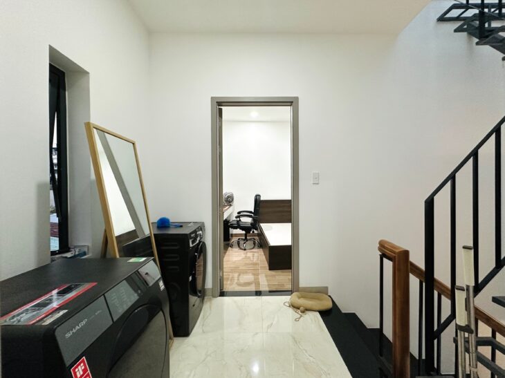 NƠ TRANG LONG Q.BÌNH THẠNH – HẺM 4M – ( 4.6 x 10.5 ) 3 TẦNG – 51M² 6.5 TỶ