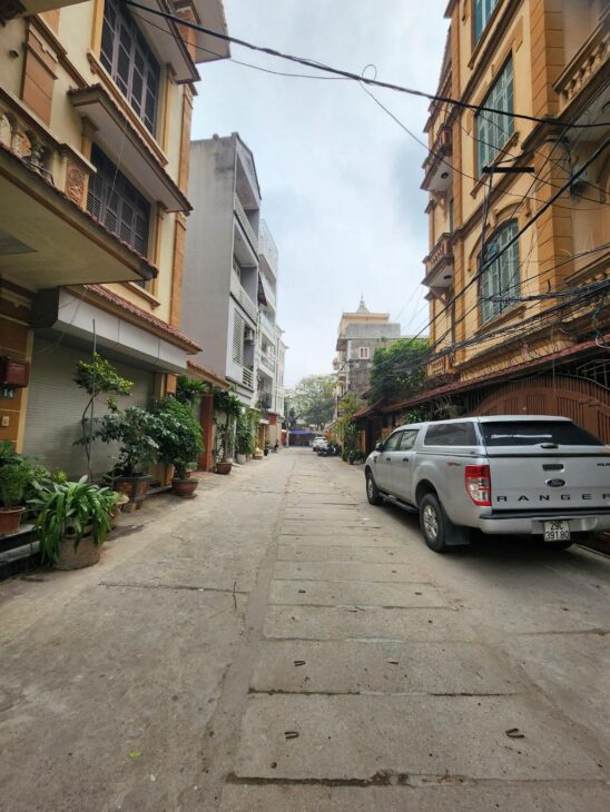 BÁN ĐẤT CỔ NHUẾ