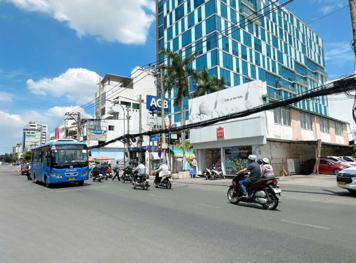 Cần bán nhà 4 lầu đẹp có T.máy HXH ngang 4m 105m2 3/2 Q10 gần chợ 16 tỷ hơn.