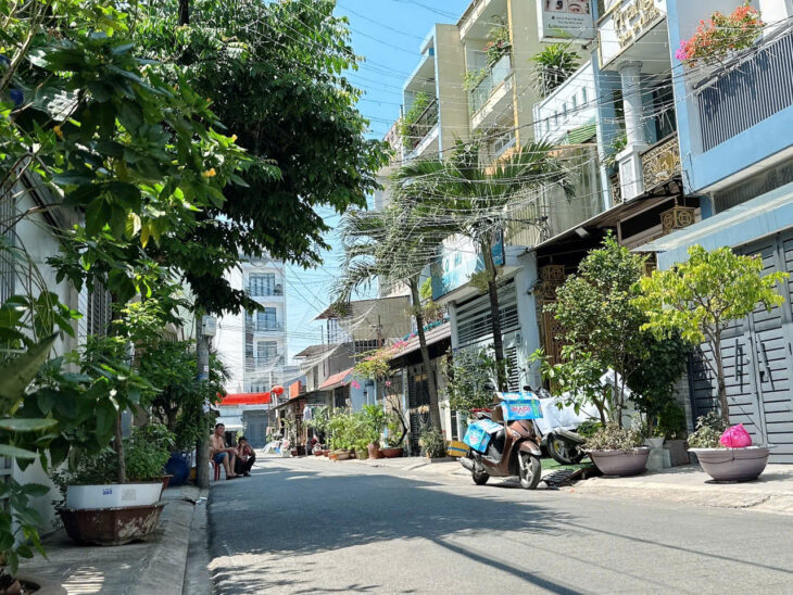 Bán nhà 4 lầu mái Thái 100m2(5×20) ngay chợ Phạm Văn Bạch HXT thông có GARA chỉ 13 tỷ.