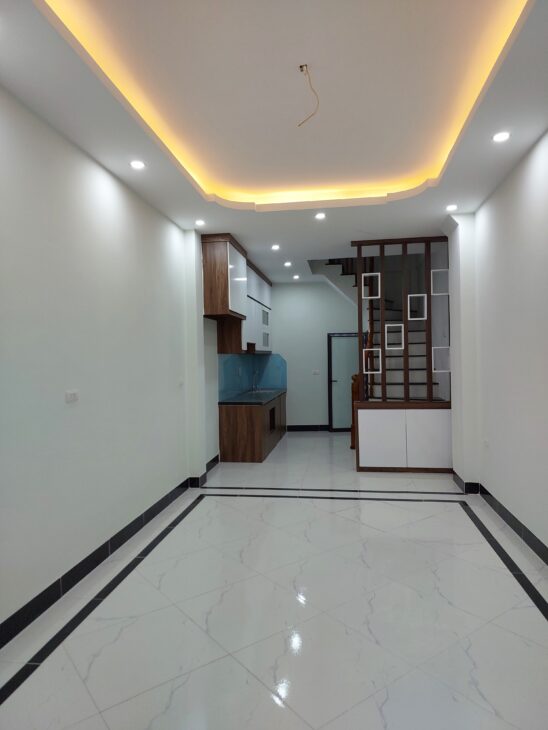 NHÀ MỚI CẠNH NHỔN, LÔ GÓC, NGÕ THÔNG, 4.X TỶ