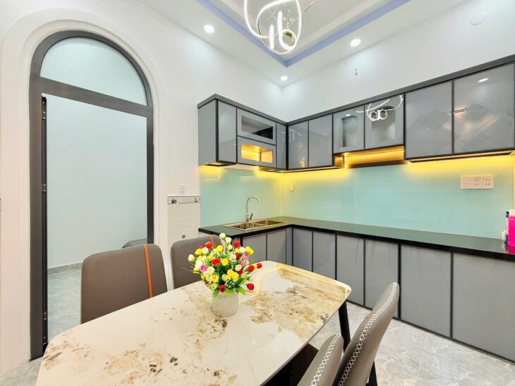 BÁN NHÀ 2 TẦNG,3PN, PHẠM VĂN BẠCH, P12 GÒ VẤP, GIÁ NHỈNH 4 TỶ