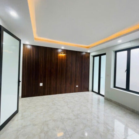 ⭐️NHÀ ĐẸP LUNG LINH (nhỉnh 5 tỷ) – Đường NGUYỄN VĂN CỪ LONG BIÊN