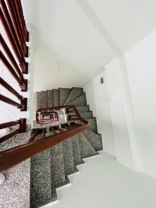 ⭐️NHÀ ĐẸP LUNG LINH (nhỉnh 5 tỷ) – Đường NGUYỄN VĂN CỪ LONG BIÊN