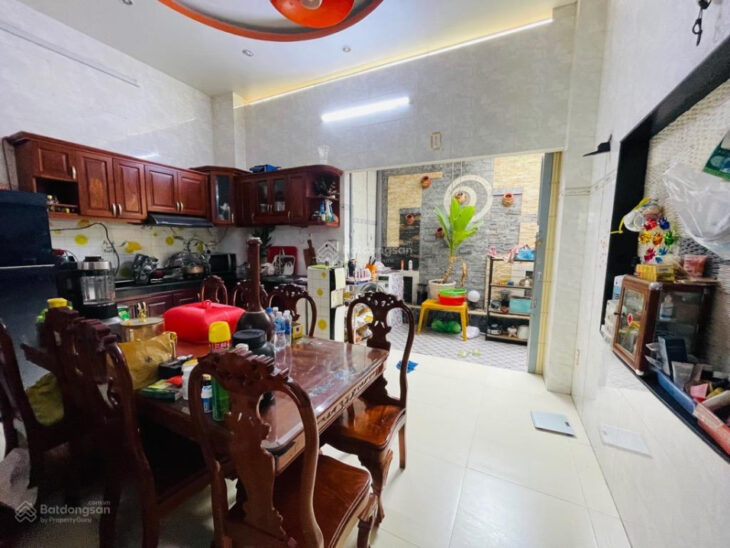Mặt tiền 4 tầng 88m2 Quận 8 đường 20m ngang 5m bề thế, xe hơi ngủ trong nhà, nhỉnh 8 tỷ