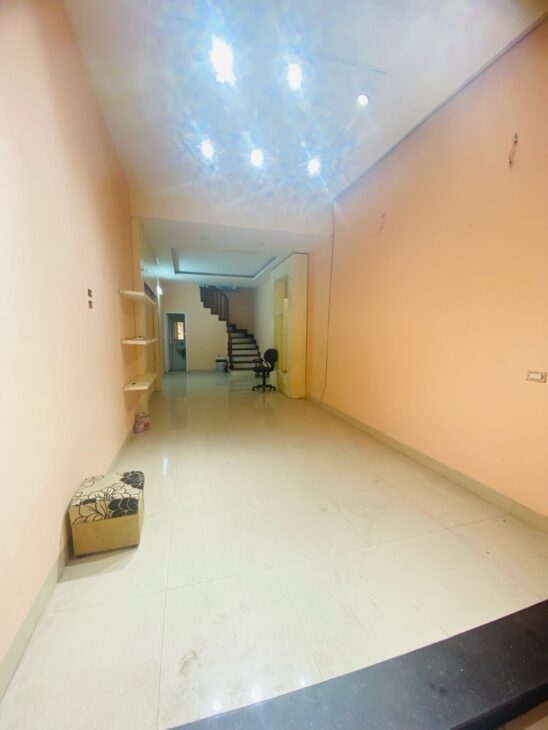 Đào Tấn, phân lô, ngõ thông 42 m2, 5 tầng, giá chỉ 11.6 tỷ