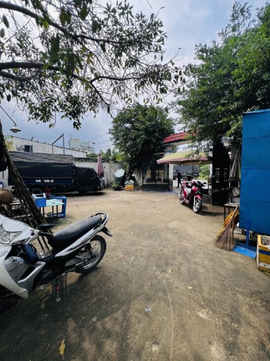 trước mặt NGUYỄN DUY TRINH, PHÚ HỮU – DT KHỦNG 550M, NGANG 13.8M – SỔ HỒNG RIÊNG – CHỈ 33 TỶ TL