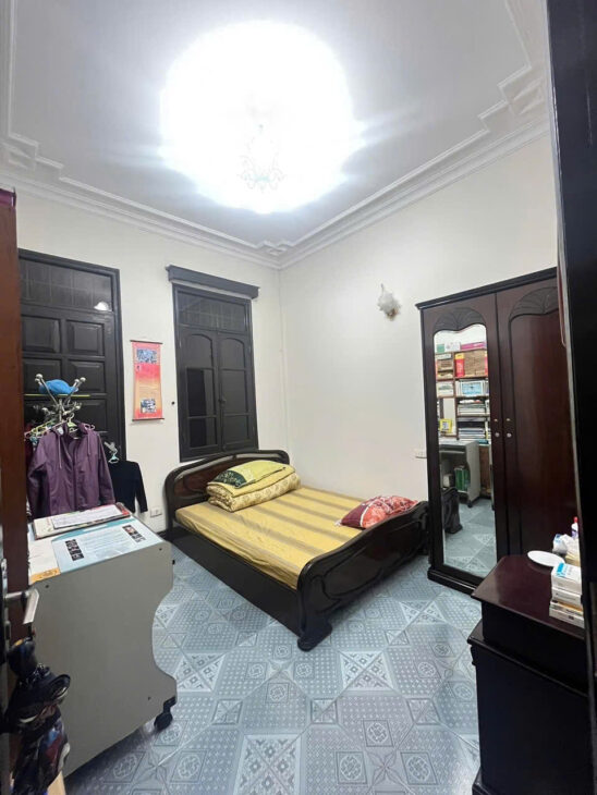 Bán Nhà Phố Ngọc Khánh Dt 36m2 4 tầng mt 3.4m Giá 11.6 tỷ Ba Đình