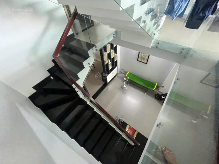 Mặt tiền 4 tầng BTCT – 100m2 (5×20) – đường 16m Quận 8 – Tặng toàn bộ nội thất – nhỉnh 9 tỷ