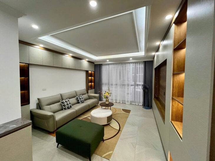 Bán Nhà Đường 800A Cầu Giấy Ô Tô Thang Máy Dt 48m2 8 tầng Giá 17,7Tỷ