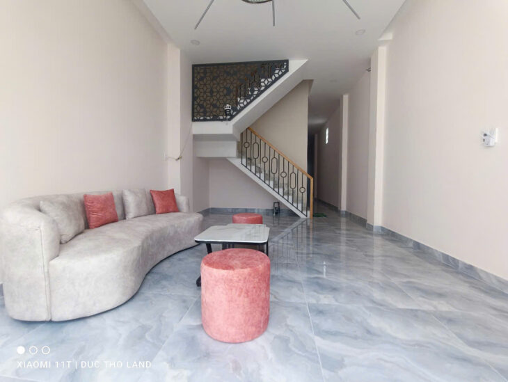 Bán Nhà mới NGON 121m2, 4 tầng, 7PN mặt tiền KD Thạnh Lộc gần Chợ Cầu Đồng