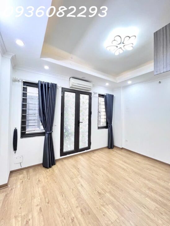 BÁN NHÀ TAM TRINH – Ô TÔ ĐỖ CỔNG – Ở NGAY – 5 TẦNG – 30/65M2- CHỈ 4.65 TỶ!