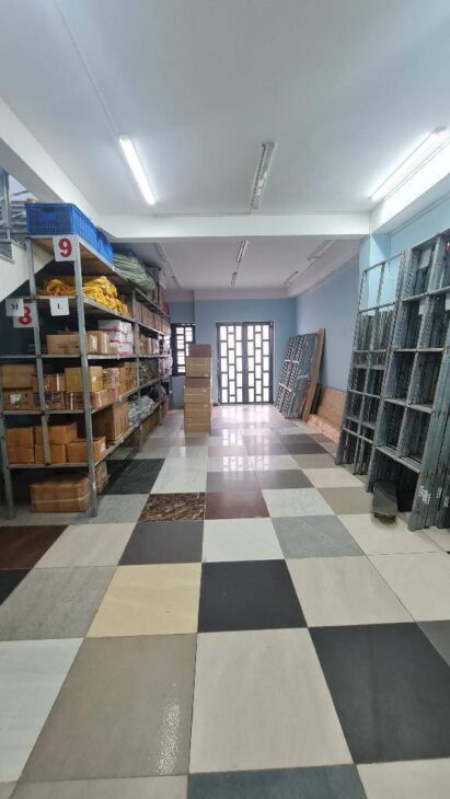 Bán nhà Mặt tiền đường số 33, P.10, Q.6 – 4 tầng – 5mx20m – Kinh doanh đa hệ – 14,5 Tỷ