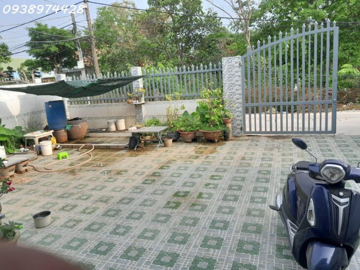 Bán đất xây biệt thự 300m tại phường Hiệp Hòa . Tp Biên Hòa . Đồng Nai . có sẵn nhà cấp 4 .