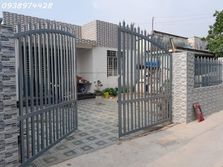 Bán đất xây biệt thự 300m tại phường Hiệp Hòa . Tp Biên Hòa . Đồng Nai . có sẵn nhà cấp 4 .