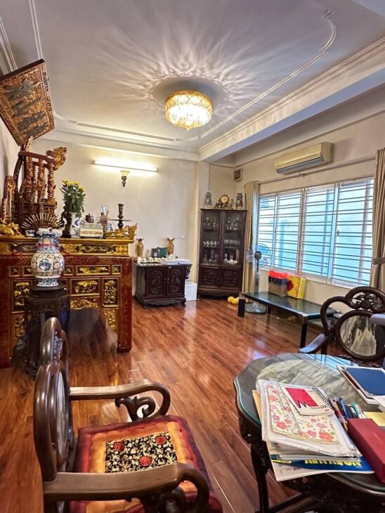 Nguyễn Văn Huyên Cầu Giấy – lô góc – MT rộng – gần phố – 66m chỉ 15 tỷ