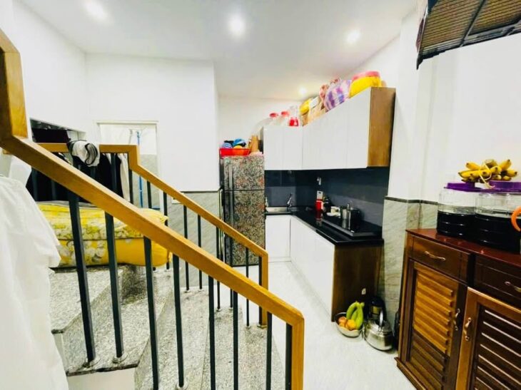 ► Nhà Kiệt gần Trần Cao Vân Chợ Tam Thuận, 36m2, 2 tầng, 2.35 tỷ