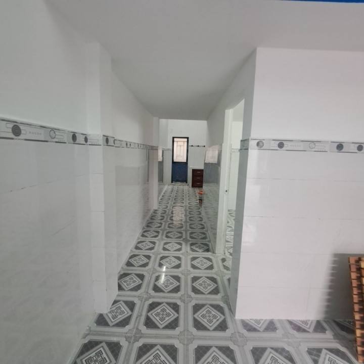 Nhà gác lửng sạch đẹp, 80m2, 2 PN – Kiệt Ô tô cạnh chợ Hòa Khánh Nam,ĐHSP – Chỉ 2.17 tỷ