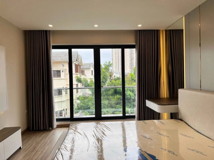 BÁN NHÀ HỒNG TIẾN, BIỆT THƯ MINI 60M2* 4T* 4 NGỦ* 8.3 TỶ, FULL NỘI THẤT