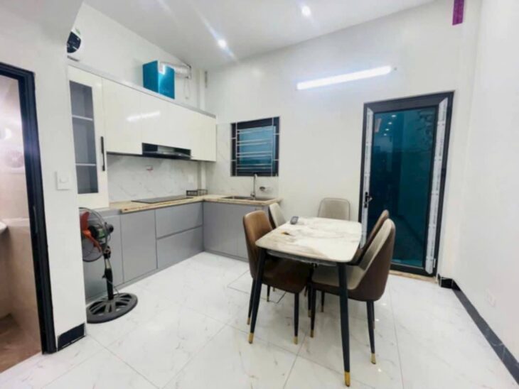 BÁN NHÀ 5 TẦNG, 55M2, NGỌC THỤY – LONG BIÊN – HÀ NỘI – GIÁ 5 TỶ – SỔ ĐỎ