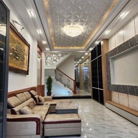 Nhà Ngay chợ Phước Long,￼ 3 tầng, 50m2. Hẻm xe hơi, Phạm hữu lầu, Phú Mỹ quận 7- Giá 5 tỷ 7