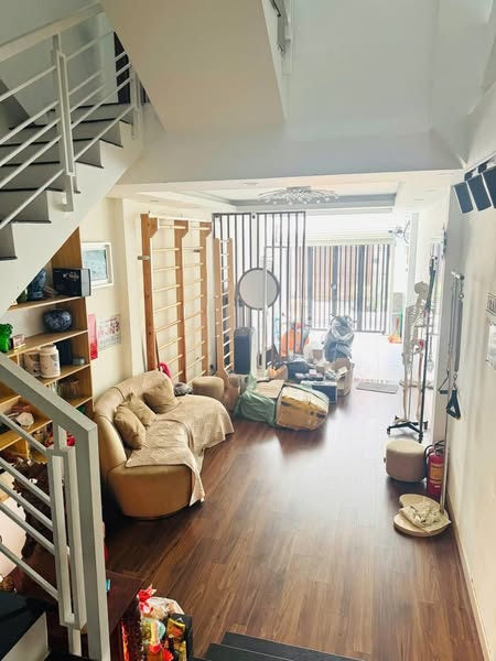 Nhà Hẻm Xe Tải Khuông Việt Phú Trung Quận Tân Phú.
