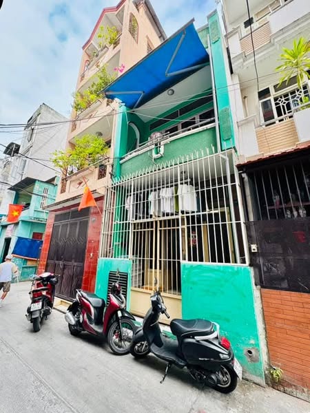 Nhà Hẻm Ôtô Đường Cách Mạng Tháng 8 Phường 13 Quận 10.