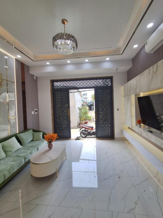 Nhà Phố hiện đại, 4 tầng, 50,7m2, ngay Chợ Phú Xuân, 1627 Huỳnh Tấn Phát, Phú Mỹ, Quận