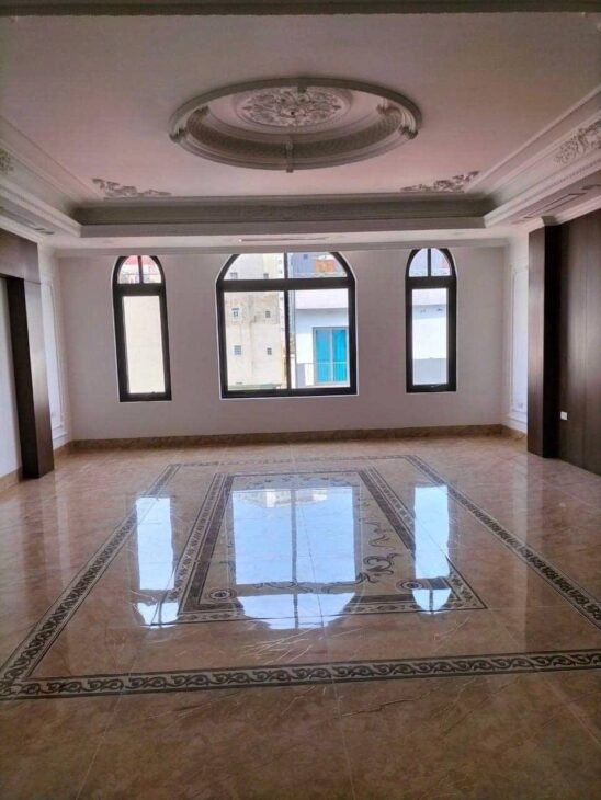 BÁN NHÀ MẶT PHỐ QUAN NHÂN THANH XUÂN, VỈA HÈ KINH DOANH, 70M 9T THANG MÁY, GIÁ 32.X TỶ