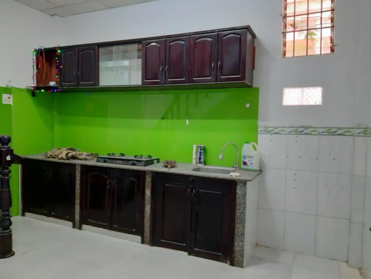 BÁN NHÀ GẦN CHỢ CHIỀU HẺM Ô TÔ ĐƯỜNG XÓM CHIẾU VĨNH NGỌC