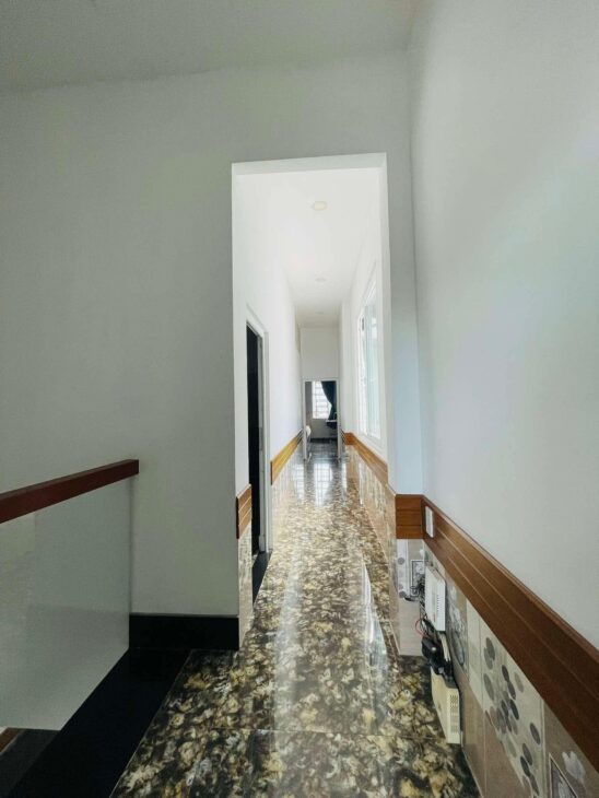 ????????BIỆT THỰ MINI MẶT TIỀN TÂN THỚI HIỆP – Q12 – DT( 8×24) – TƯƠNG LAI RA MẶT TIỀN ĐƯỜNG 32M SỔ