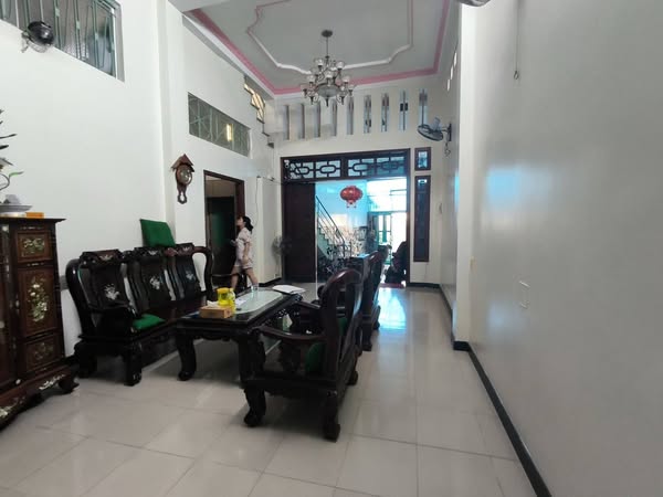 KHÔNG CÓ CĂN THỨ 2 – TRUNG MỸ TÂY Q12 – NHÀ 3 TẦNG – 105M2 THỔ CƯ – HẺM NHỰA XE TẢI NÉ – GẦN GIÁO